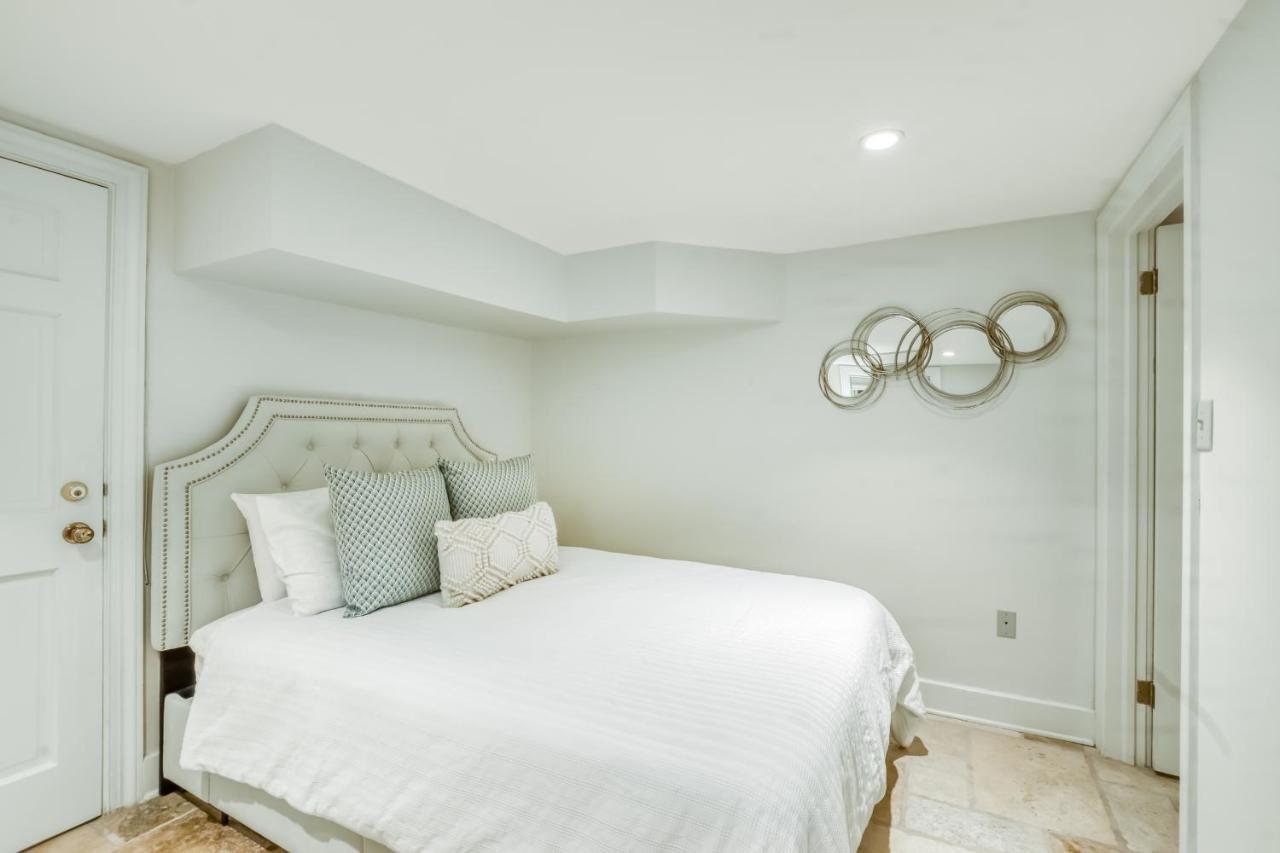 Garden Level On Charlton Villa Savannah Bagian luar foto
