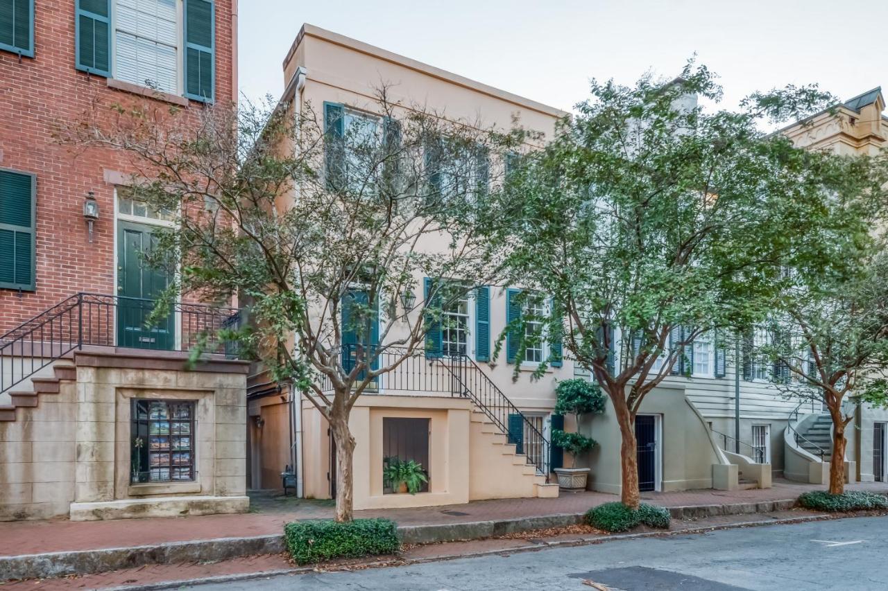 Garden Level On Charlton Villa Savannah Bagian luar foto